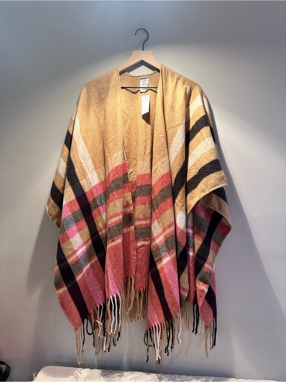 Woolrich Women's Multi-Color Plaid Fringe Wrap Coatigan - Beige & Rust - Picture 3 of 8